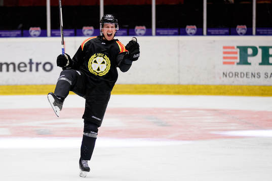 Brynäs Chay Genoway jublar