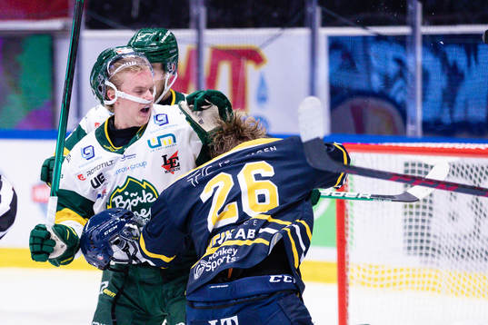 Björklövens Axel Ottosson i bråk med Södertäljes Anton