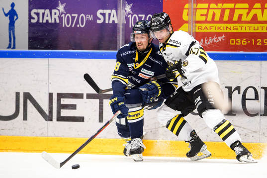 s Jesper Kokkonen och AIK:s Eric Norin