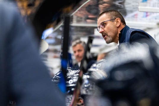 s tränare Tommy Samuelsson
