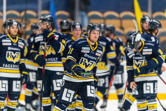 s Simon Önerud