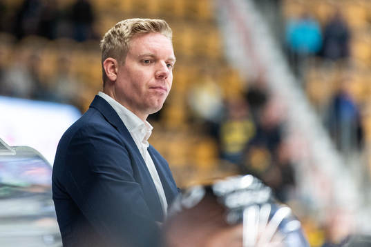 s tränare Anton Blomqvist