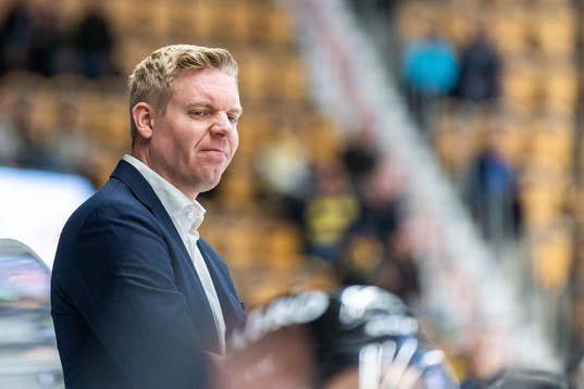 s tränare Anton Blomqvist
