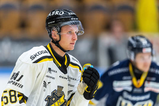 s Oskar Magnusson