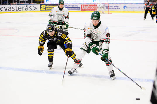Västerås Alexandre Lavoie och Tingsryds Tobias Fladeby