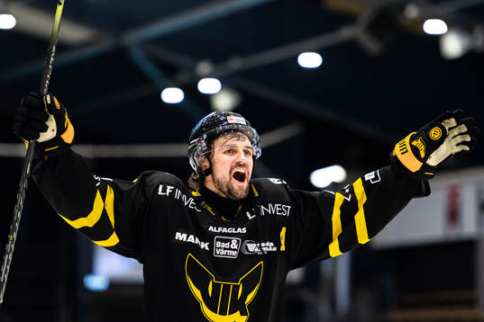 Västerås Mikael Frycklund jublar