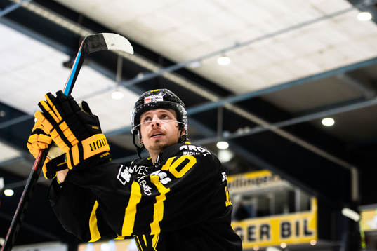 Västerås Jimmie Jansson jublar