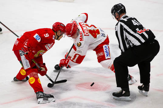 Almtunas Hampus Harlestam och Troja-Ljungbys Victor Öhman