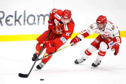 Almtunas Sebastian Höglund och Troja-Ljungbys  Cameron