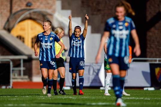 Djurgårdens Daniela Zamora jublar