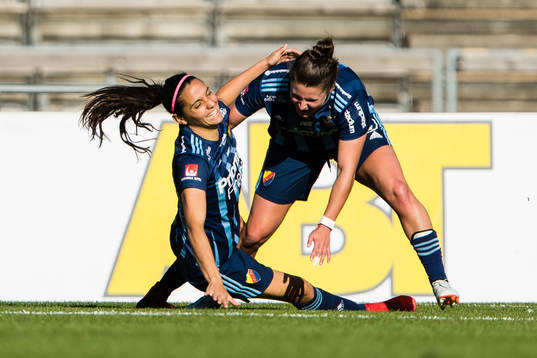 Djurgårdens Daniela Zamora jublar