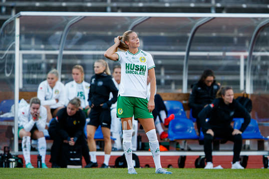 Hammarbys Nina Jakobsson deppar