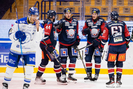 Linköpings Patrick Russel jublar
