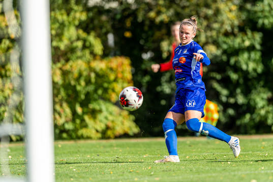 Södra Sandbys Sanna Jeppsson gör 2-0