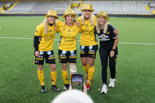 Elfsborgs Sara Jardving, Linda Westberg Carlsson, Ellen