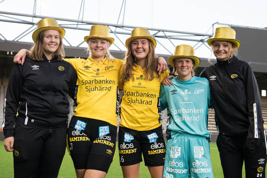 Elfsborgs målvakt Sanna Öjersson, Elin Dahl, Olivia