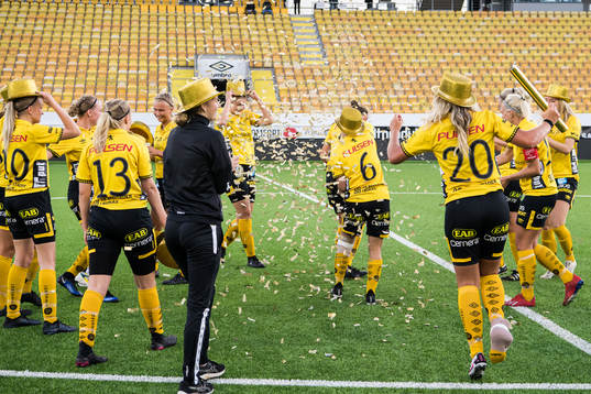 Elfsborgs spelare jublar