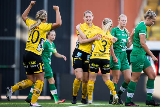 Elfsborgs Elin Dahl jublar
