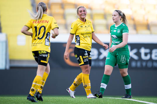 Elfsborgs Ebba Johansson jublar