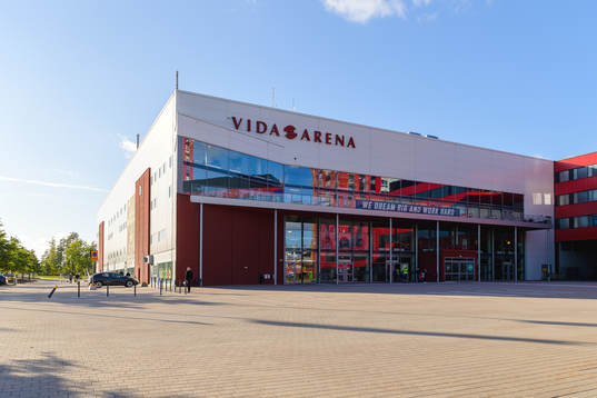 Exteriör vy på Vida arena före ishockeymatchen i SHL