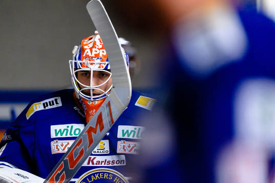 Växjös målvakt Janis Kalnins före ishockeymatchen i SHL