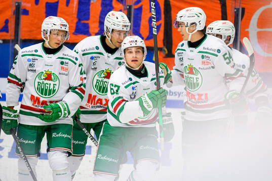Rögles Leon Bristedt jublar