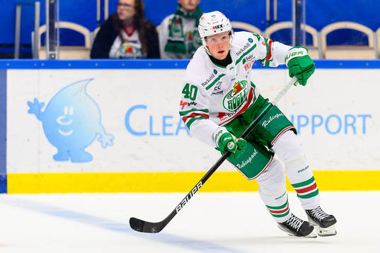 Rögles Oskar Stål Lyrenäs