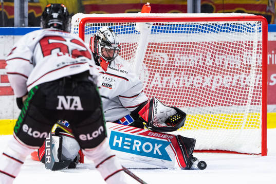Örebros målvakt Jhonas Enroth