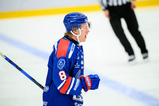 Oskarshamns Fredrik Olofsson jublar