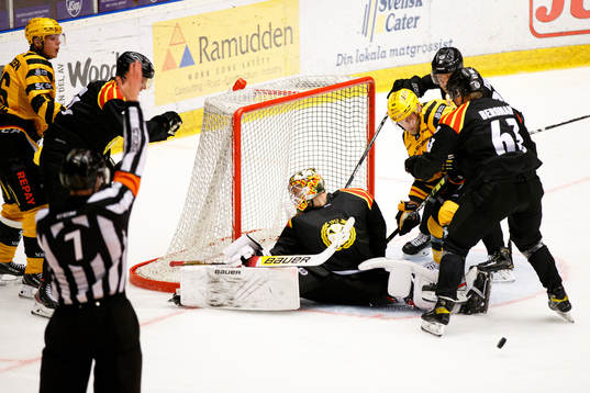 Brynäs målvakt Veini Vehviläinen