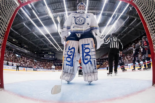 Leksands målvakt Kasimir Kaskisuo deppar