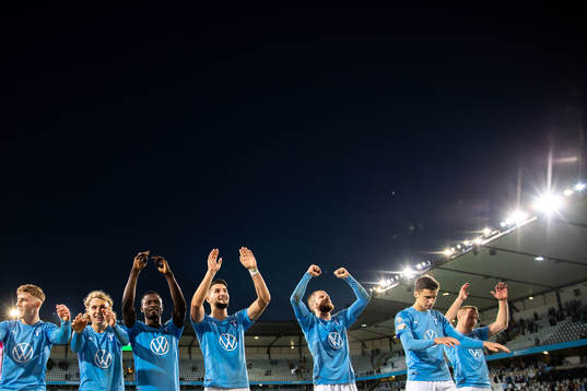Malmö FFs Antonio Colak  jublar med lagkamrater
