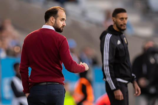 Örebros tränare Vitor Gazimba