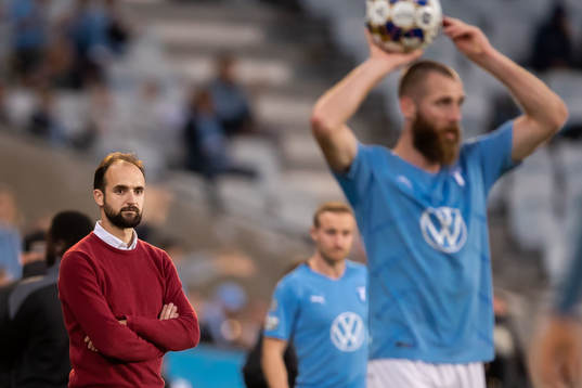 Örebros tränare Vitor Gazimba