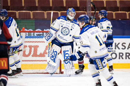Leksands målvakt Kasimir Kaskisuo deppar