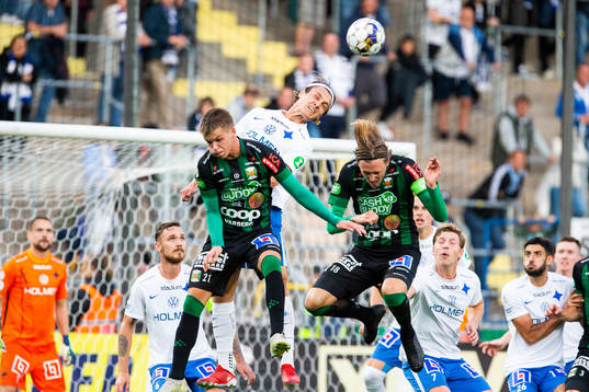 Varbergs Victor Karlsson  IFK Norrköpings Jonathan Levi