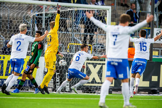 IFK Norrköpings Linus Wahlqvist har precis gjort 2-1