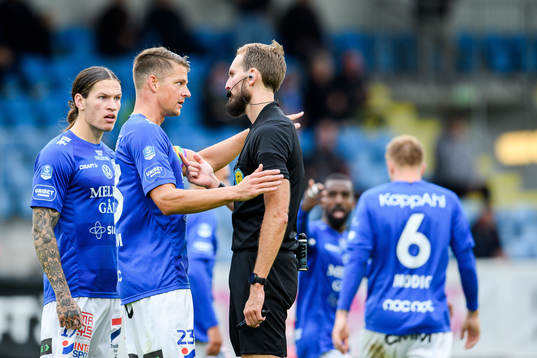 Trelleborgs Isak Jönsson och Fredrik Liverstam i samtal