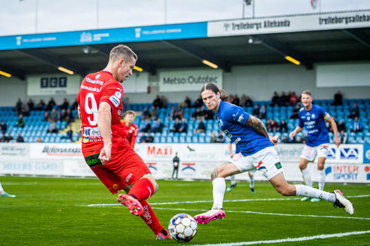 Värnamos Oscar Johansson och Trelleborgs Isak Jönsson