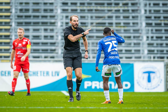 domare Andreas Dufva-Johansson i samtal med Trelleborgs