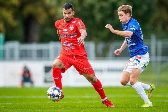 Värnamos Wenderson Oliveira do Nascimento och Trelleborgs