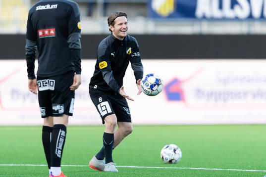 Häckens Erik Friberg innan fotbollsmatchen i Allsvenskan