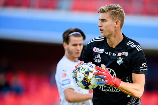 Östers målvakt Mathias Nilsson