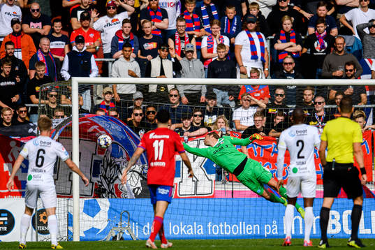 under fotbollsmatchen i Superettan mellan Öster och