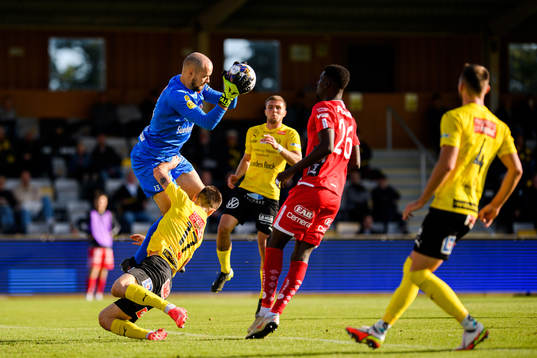 Bläddra bland fler bilder av Fotboll, Allsvenskan, Mjällby - Elfsborg