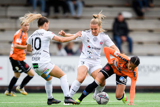 Rosengårds Gudrun Arnardottir och Kristianstads Sveindís