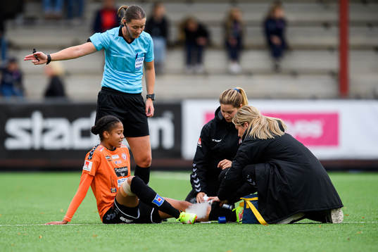 Kristianstads Sveindís Jane Jónsdóttir får vård