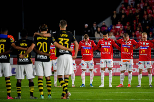 s och Degerfors spelare