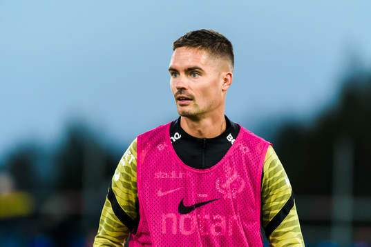 s Mikael Lustig