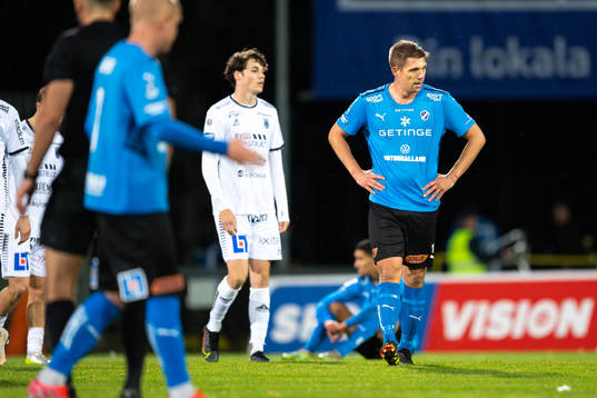 Halmstads Mikael Boman deppar